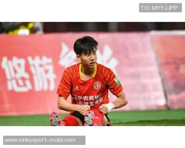 好消息!苗原高中锋张家鸣获伯恩利U21队试训机会展现潜力